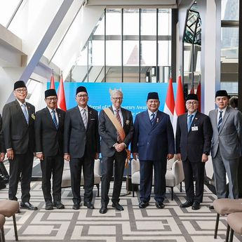 Danantara Jajaki Kerja Sama Proyek Kemanusiaan Dengan Gates Foundation