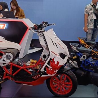 Italjet Dragster 250 Mejeng di IMOS 2025, Motor Gahar Seharga Mobil LCGC