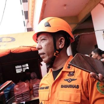Basarnas: Sekitar 38 Santri Ponpes Al Khoziny Masih Terjebak Reruntuhan Musala