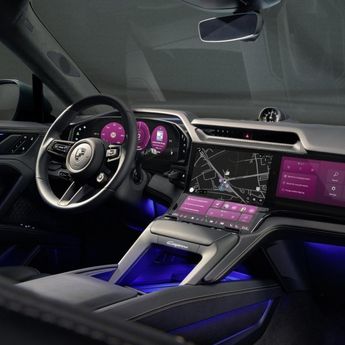 Porsche Perkenalkan Interior Futuristik Cayenne Electric