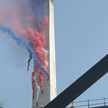 Aksi Simulasi Pertempuran Menegangkan Hadir di Puncak HUT Ke-80 TNI di Monas