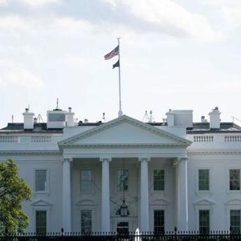 Trump Umumkan Pertarungan UFC Akan Digelar di Halaman Gedung Putih