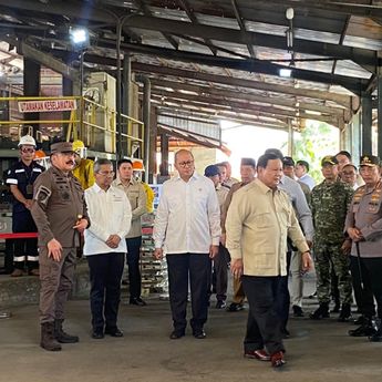 Lihat Smelter Sitaan Korupsi Timah, Prabowo: Kerugian Negara Rp300 Triliun