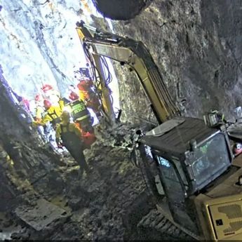 Freeport Selesaikan Proses Penyelamatan Tujuh Pekerja Tambang Grasberg