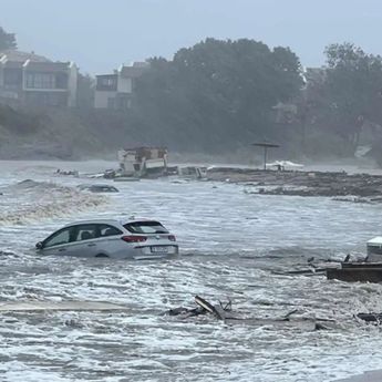 Banjir Bandang di Bulgaria Tewaskan 3 Orang, Puluhan Wisatawan Terjebak di Hotel