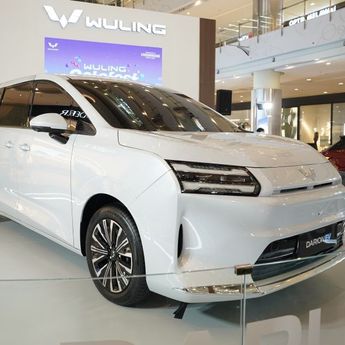 Wuling Pamerkan Seluruh Jajaran Kendaraan dari ICE, Hybrid, hingga EV di Mall Central Park