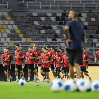 Kluivert: Jika Indonesia Takut, Itu Justru Menunjukkan Kelemahan