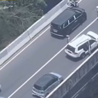 Tabrakan Beruntun di Jalan Layang Non Tol Casablanca, Lalu Lintas Tersendat