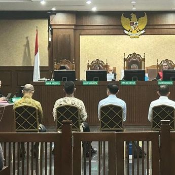 4 Terdakwa Kasus Korupsi Minyak Mentah Diduga Rugikan Negara Rp285,18 Triliun
