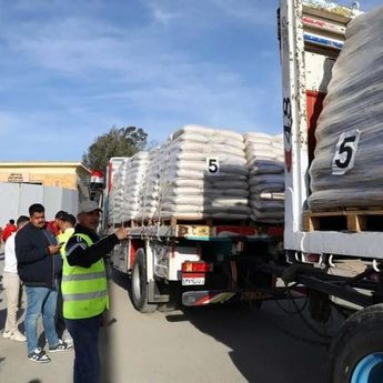 Ratusan Truk Bantuan Siap Menuju Gaza