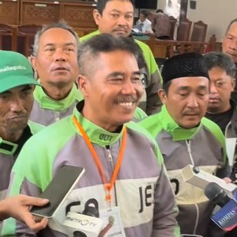 Mulyono Driver Gojek 001 Dukung Nadiem