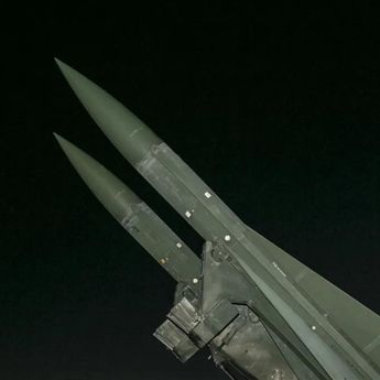 Trump Ancam Kirim Rudal Tomahawk ke Ukraina Jika Perang dengan Rusia Tak Segera Usai
