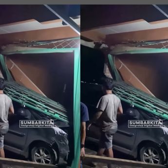 Minibus Hantam Rumah Warga Sampai Hancur Parah di Pasaman Barat