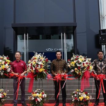 Chery Perkuat Layanan Premium di Jabodetabek Lewat Dealer Baru di Cinere