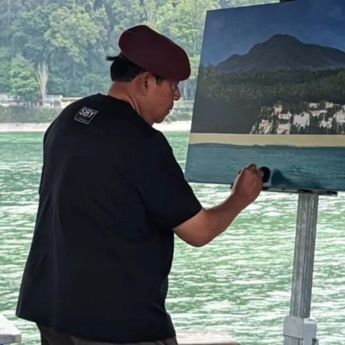 SBY Nikmati Keindahan Telaga Sarangan, Ungkap Ingin Lukis Pemandangan Magetan