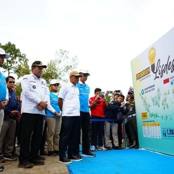 Negara Hadir, Pemerintah Targetkan 1.285 Desa Terang di 2025