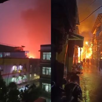 Kebakaran Hebat Hantam Perumahan di Taman Sari