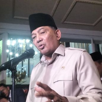 Menhan Sjafrie Sjamsoeddin Tanggapi Rencana Pembelian Helikopter Black Hawk dari AS