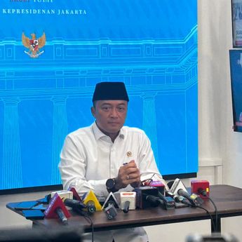 Terpopuler: Hari Santri 2025 dari Istana, KRL Tanah Abang-Rangkasbitung Anjlok