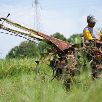 BPH Migas Terbitkan 542 Ribu Surkom, Nelayan Rasakan Manfaat BBM Subsidi