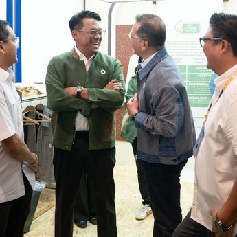 Sinergi Majukan Negeri, Bank Mandiri Semarakan Aksi Berkelanjutan Looping for Life di Livin’ Fest 2025