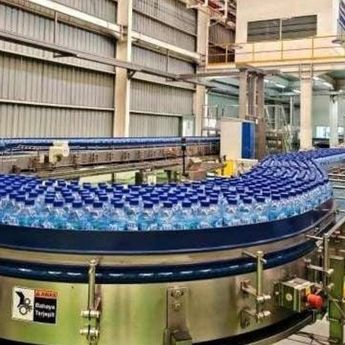 Indonesia Halal Watch Ingatkan Potensi Sanksi Berat di Tengah Polemik Air Kemasan Aqua