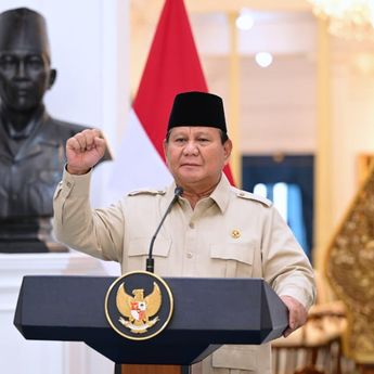 Prabowo: Selama Ada Pemuda Jujur dan Setia pada Bangsa, Indonesia Tak Akan Terkalahkan