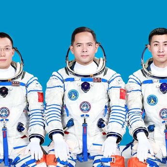 China Siap Luncurkan Wahana Antariksa Berawak Shenzhou-21 dari Jiuquan