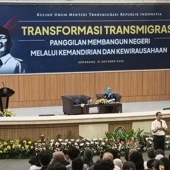 Mentrans: Transmigrasi Bukan Hanya Soal Perpindahan Penduduk