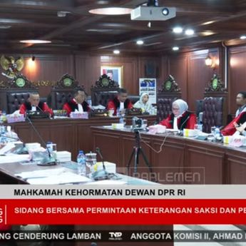 Ternyata Gara-gara Ini Anggota DPR Joget Usai Sidang Sampai Videonya Viral