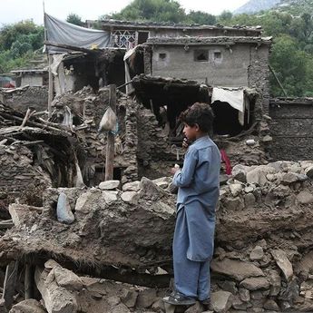 Korban Luka Gempa Afghanistan Capai Lebih dari 850 Orang