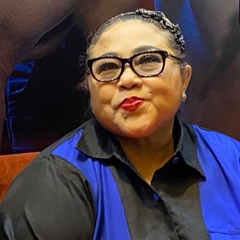 Adegan Kesurupan di Film Pesugihan Sate Gagak, Nunung Terpaksa Pakai 6 Tabung Oksigen