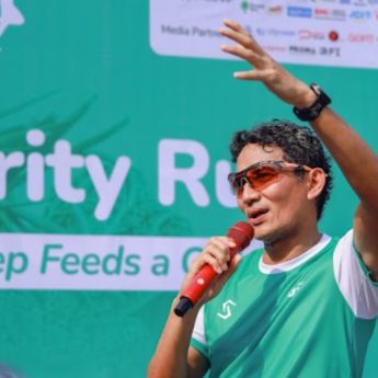 Pesan Sandiaga Uno di Ajang Surplus 5K Charity Run 2025