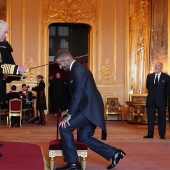 Raja Charles Anugerahi Gelar Bangsawan kepada David Beckham
