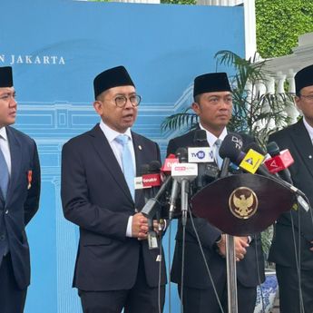 Fadli Zon Tegaskan Proses Seleksi 10 Pahlawan Nasional 2025 Melalui Kajian Panjang