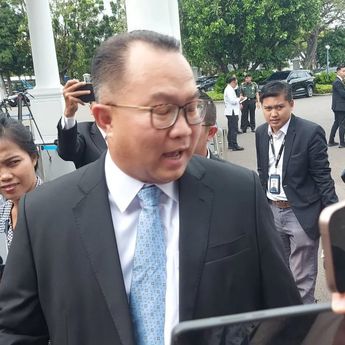 Rektor IPB Arif Satria Datangi Istana di Tengah Isu Pelantikan Pimpinan BRIN