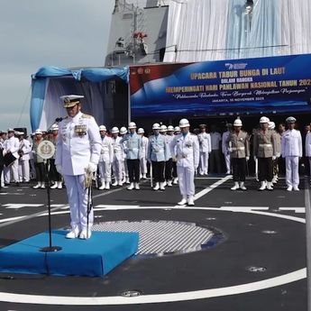 Tabur Bunga di Teluk Jakarta, Kemensos dan TNI AL Kenang Jasa Para Pahlawan