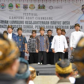 Dari Kampung Cikondang, Mendes Kampanyekan Lumbung Pangan dan Desa Adat