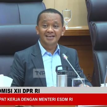 Bahlil Curhat ke DPR Dituduh Biang Kerok Tambang Raja Ampat, Padahal Lahir Aja Belum
