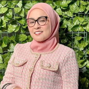 Astrid Kuya akan Polisikan Akun yang Tuduh Duduk Saat Nyanyikan Indonesia Raya