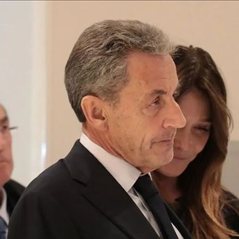 Pengadilan Prancis Kabulkan Permohonan Pembebasan Mantan Presiden Nicolas Sarkozy