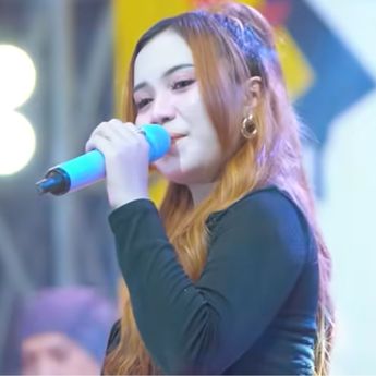 Pedangdut Ajeng Febria Ramaikan Program Acara Spundcore Lewat Single 'Antara Kau, Dia dan Aku'