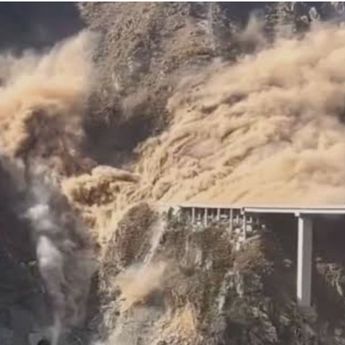 Jembatan Hongqi di China Ambruk Padahal Baru Beberapa Bula Dibuka