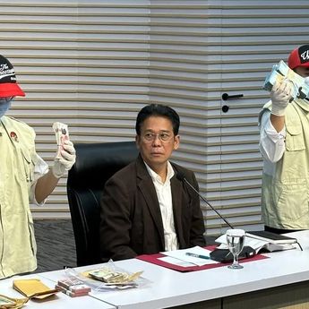 Kasus Gubernur Riau, KPK Sita Dokumen Pergeseran Anggaran Usai Geledah Dinas PUPR