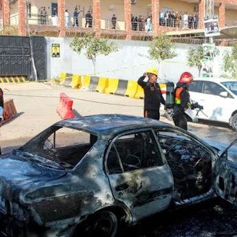 Bom Bunuh Diri di Ibu Kota Pakistan Tewaskan 12 Orang