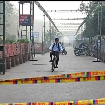 Korban Tewas Ledakan Mobil di New Delhi Bertambah Jadi 12 Orang