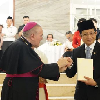 Menag Apresiasi Delapan Tahun Pengabdian Dubes Vatikan di Indonesia