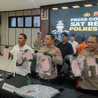 Polres Bogor Bekuk 2 Pelaku Pembunuhan Sopir Taksi Online