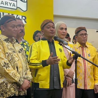 Soal Penolakan Gelar Pahlawan Nasional Soeharto, Bahlil: Kalau Masih Belum Ikhlas, Sholat