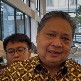 Airlangga Bertemu Bos KCIC, Bahas Utang Kereta Cepat Whoosh?